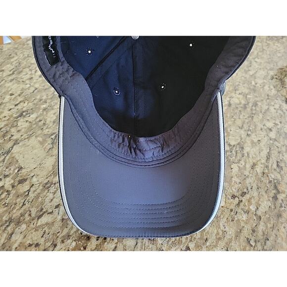 Nike Golf Hat Adult Size Adjustable Cap One Size Fits All Mens Strapback Black - Picture 8 of 9